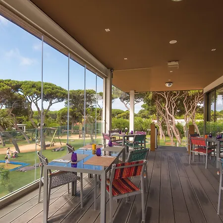 Hotel Onyria Marinha Boutique 5*