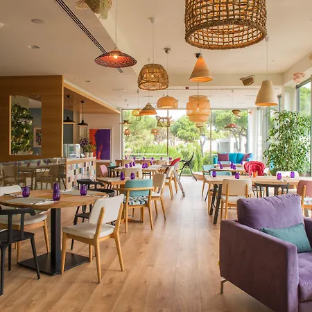Hotel Onyria Marinha Boutique