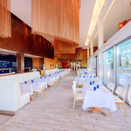 Hotel Onyria Marinha Boutique 5*
