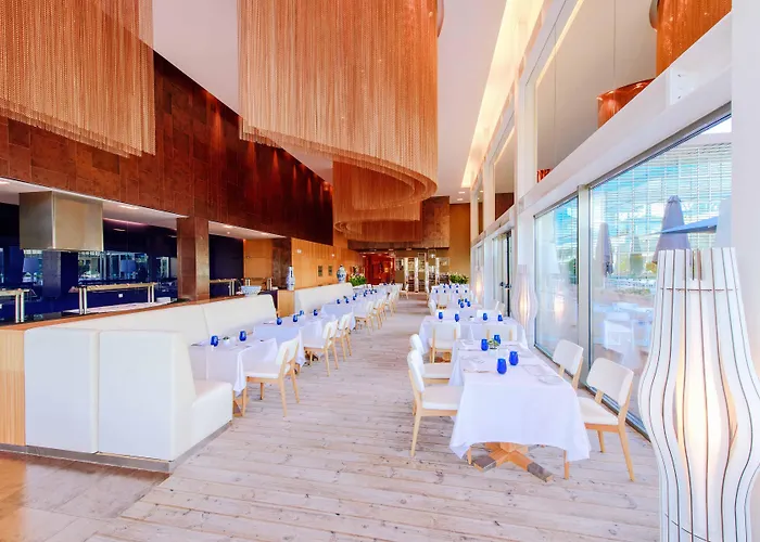 Hotel Onyria Marinha Boutique 5*