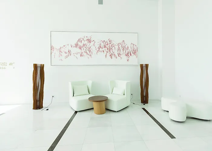 Hotel Onyria Marinha Boutique 5*