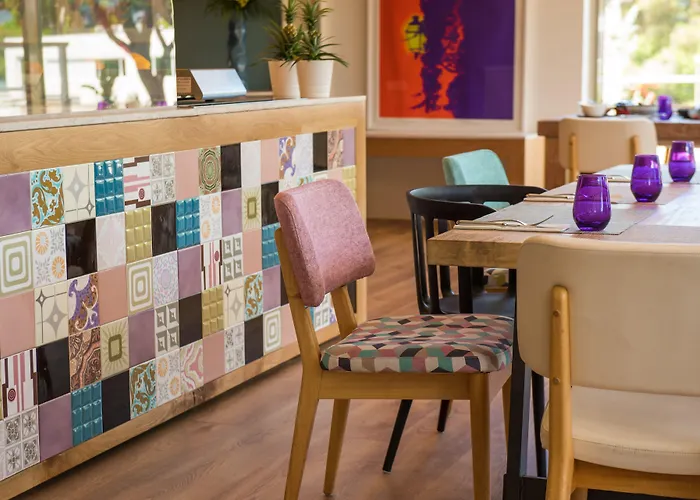 Onyria Marinha Boutique Hotel 5*