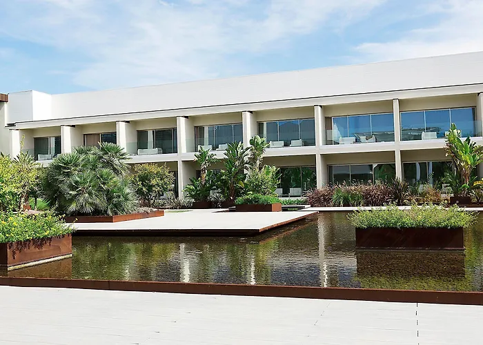 Onyria Marinha Boutique Hotel 5*