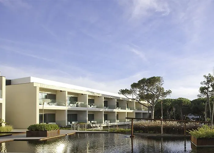 Onyria Marinha Boutique Hotel 5*