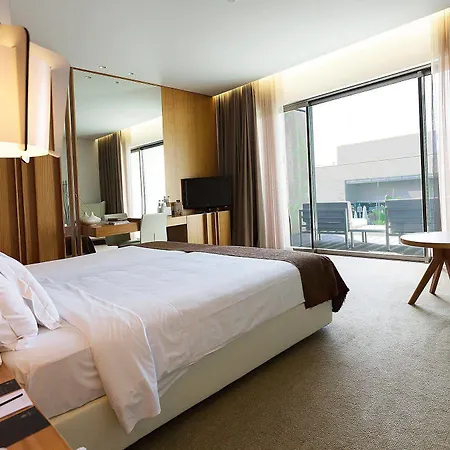 Onyria Marinha Boutique Hotel 5*